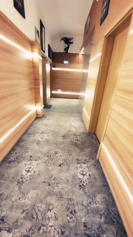 Stay Inn Rediu Valea Lupului  Zewnętrze zdjęcie