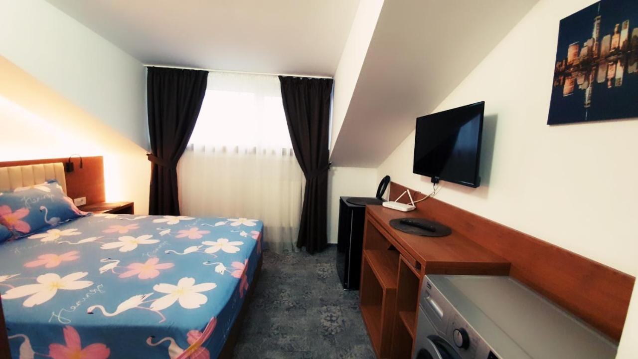 Stay Inn Rediu Valea Lupului  Zewnętrze zdjęcie