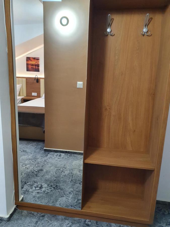 Stay Inn Rediu Valea Lupului  Zewnętrze zdjęcie