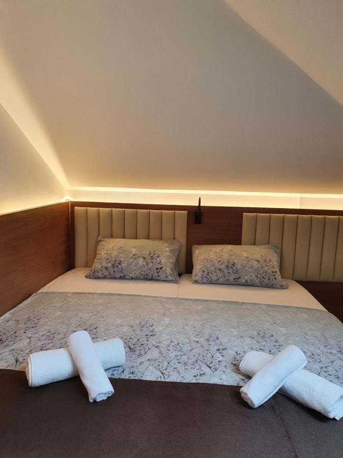 Stay Inn Rediu Valea Lupului  Zewnętrze zdjęcie