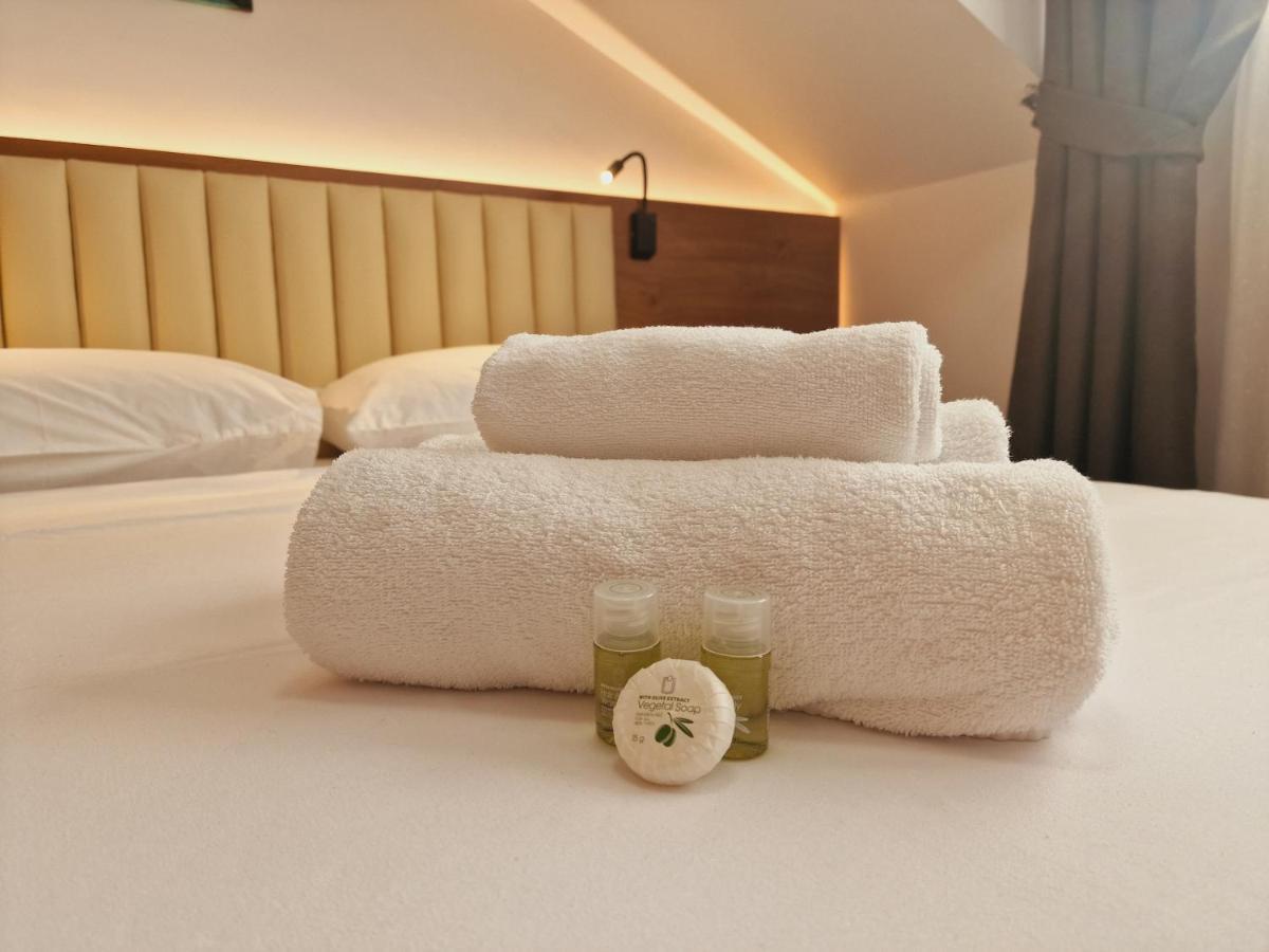 Stay Inn Rediu Valea Lupului  Zewnętrze zdjęcie